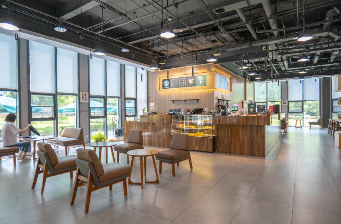 点击图片进入下一页